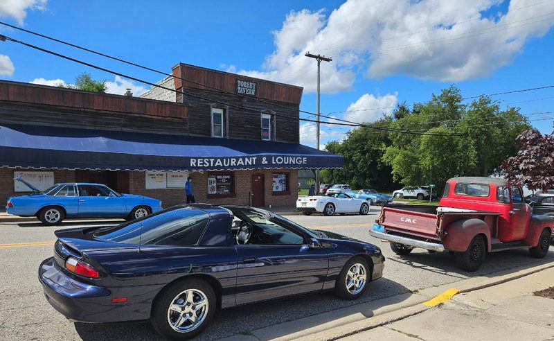 Torrey Tavern (Wolverine Hotel) - Torrey Tavern From Web Listing (newer photo)